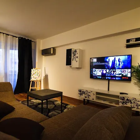 Sweet 24 Apartment